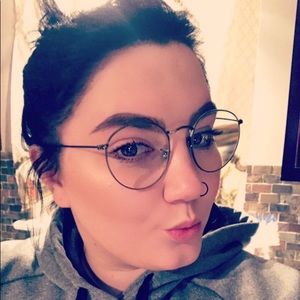 Meet your Posher, Margaret